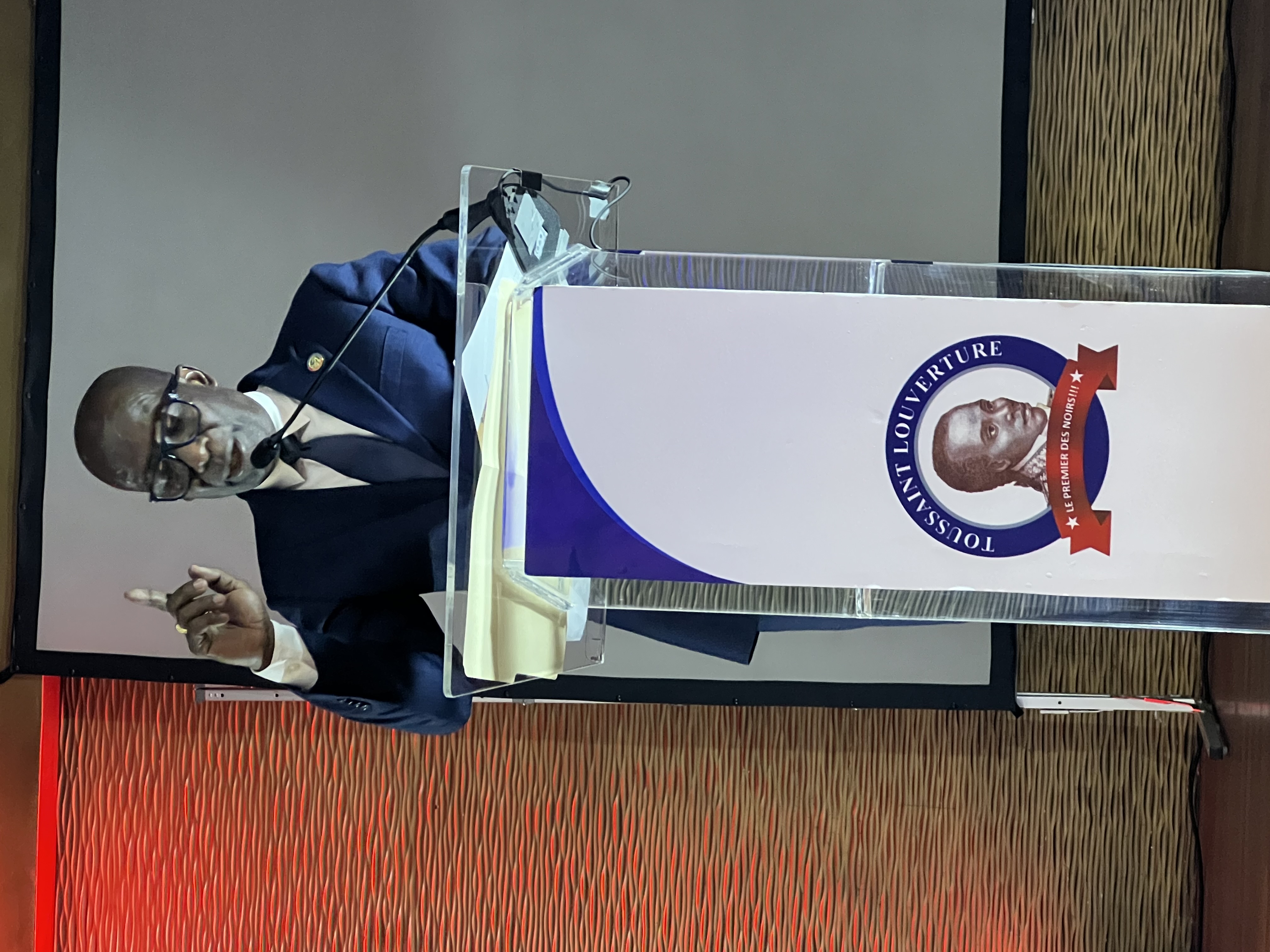 L&acirc;&euro;&trade;assassinats de Jean Jacques Dessalines ; la mort d&acirc;&euro;&trade;un homme, la chute d&acirc;&euro;&trade;une nation. 